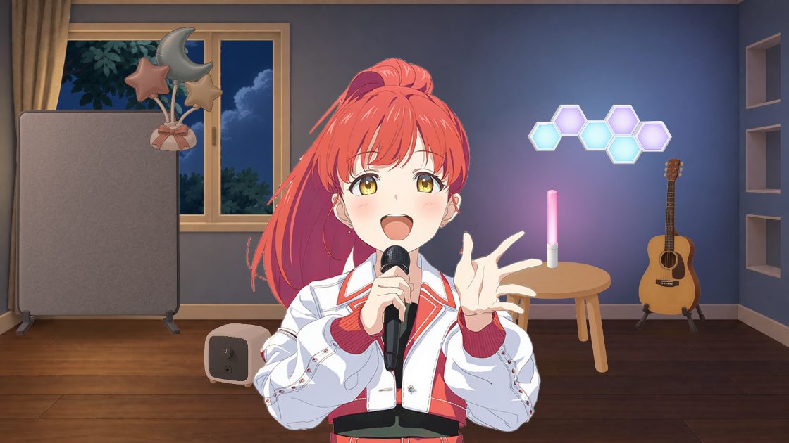 夜の青い部屋で、ハンドマイクを持って歌う赤い髪のキャラクター。六角形のライト、サイドテーブルのペンライト、ギター、吸音パネルと星と月のバルーン